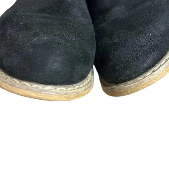 Seven 7 ankle booties, women size 7. Suede feel ,black ,tan sole,great condition - Picture 11 of 16
